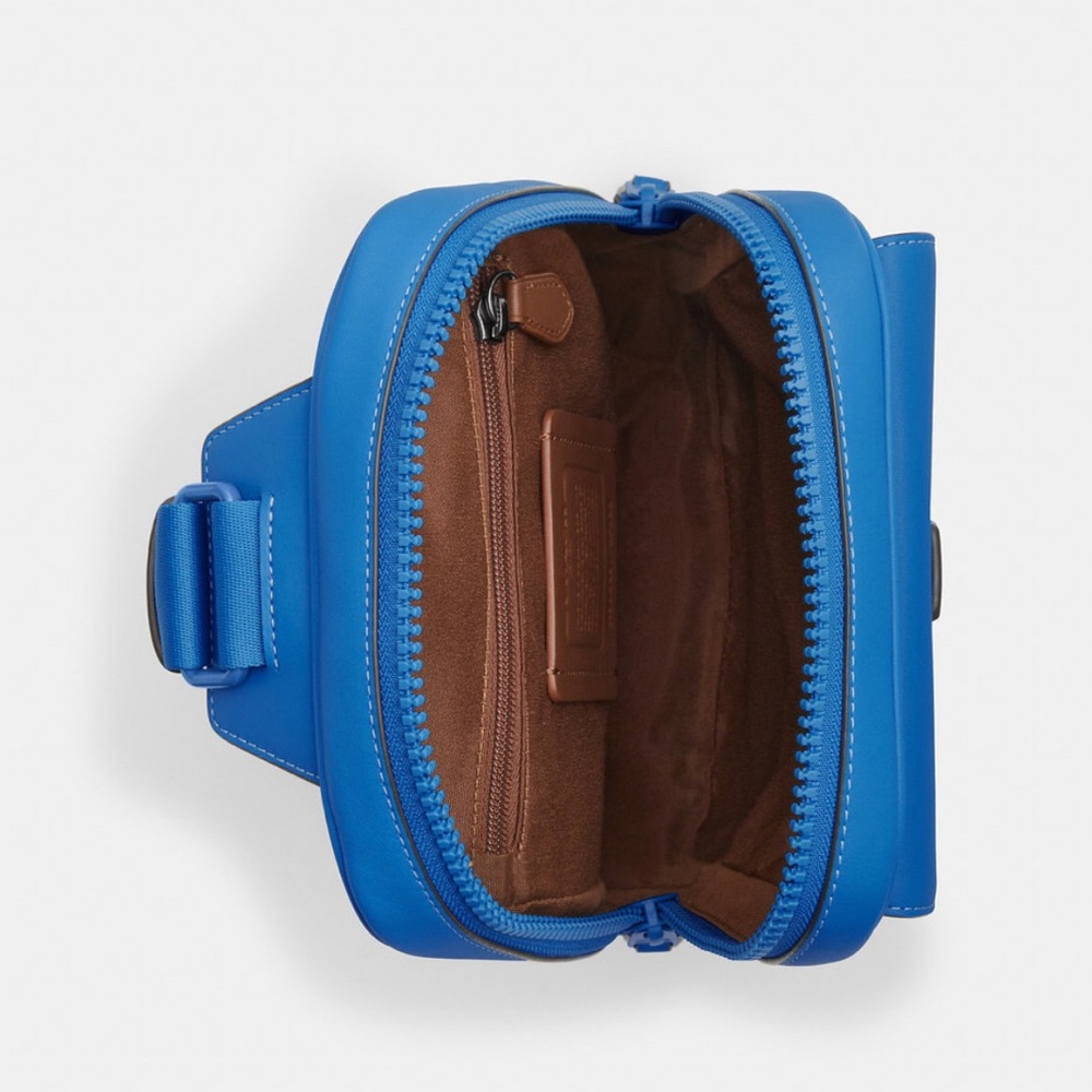 NWT Coach Outlet Track Pack - Picture 6 of 6